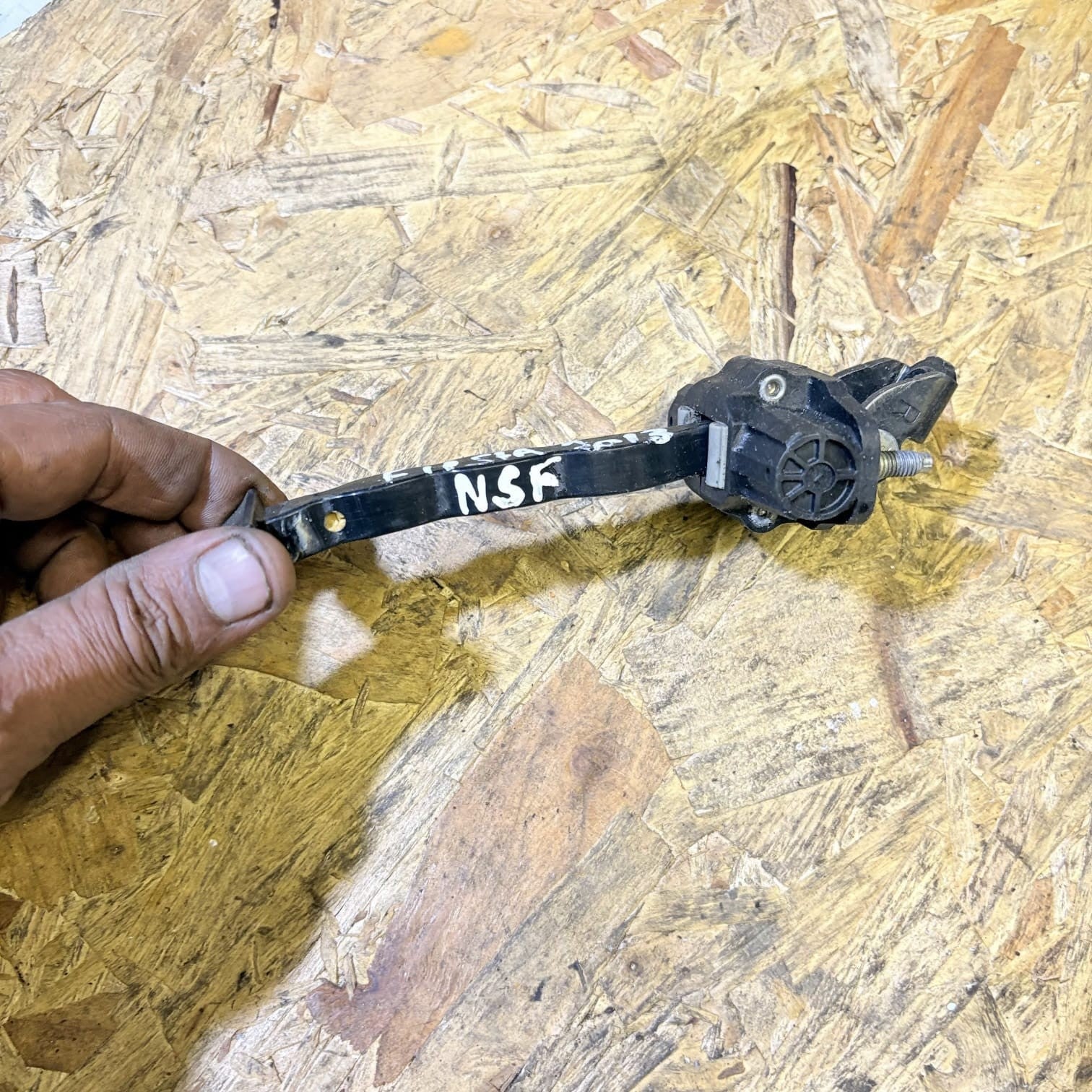 Ford Fiesta 2013 Front Passenger Left Door Stop Check Hinge Strap