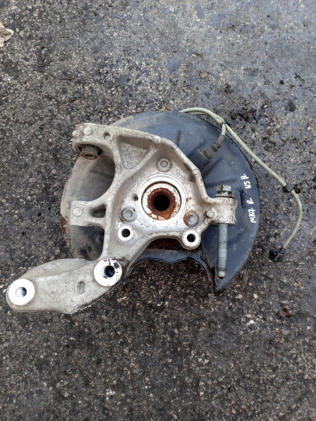 13-19 VW AUDI SEAT 4x4 REAR LEFT WHEEL HUB 5Q3505435A