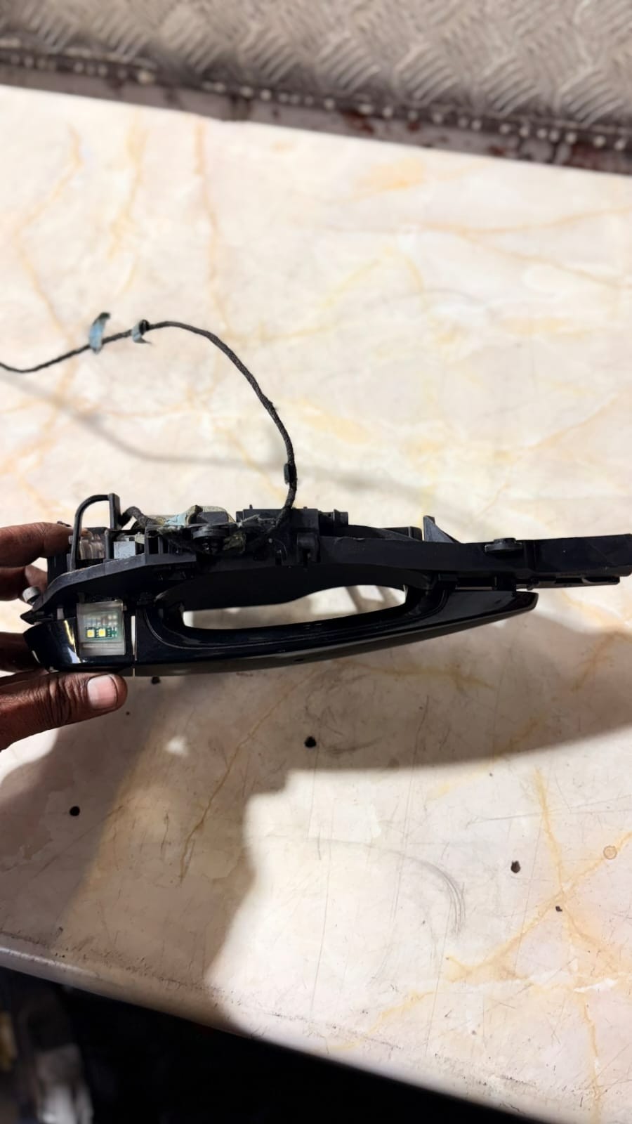 BMW 3 SERIES E90 E91 E92 REAR RIGHT DOOR LOCK HANDLE LED 54061710 2008