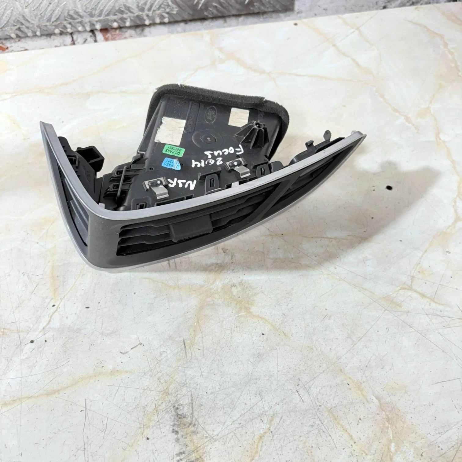 Ford Focus Mk3 2011-2014 RHD Passenger Left Dashboard Air Vent BM51-A018B09-DH