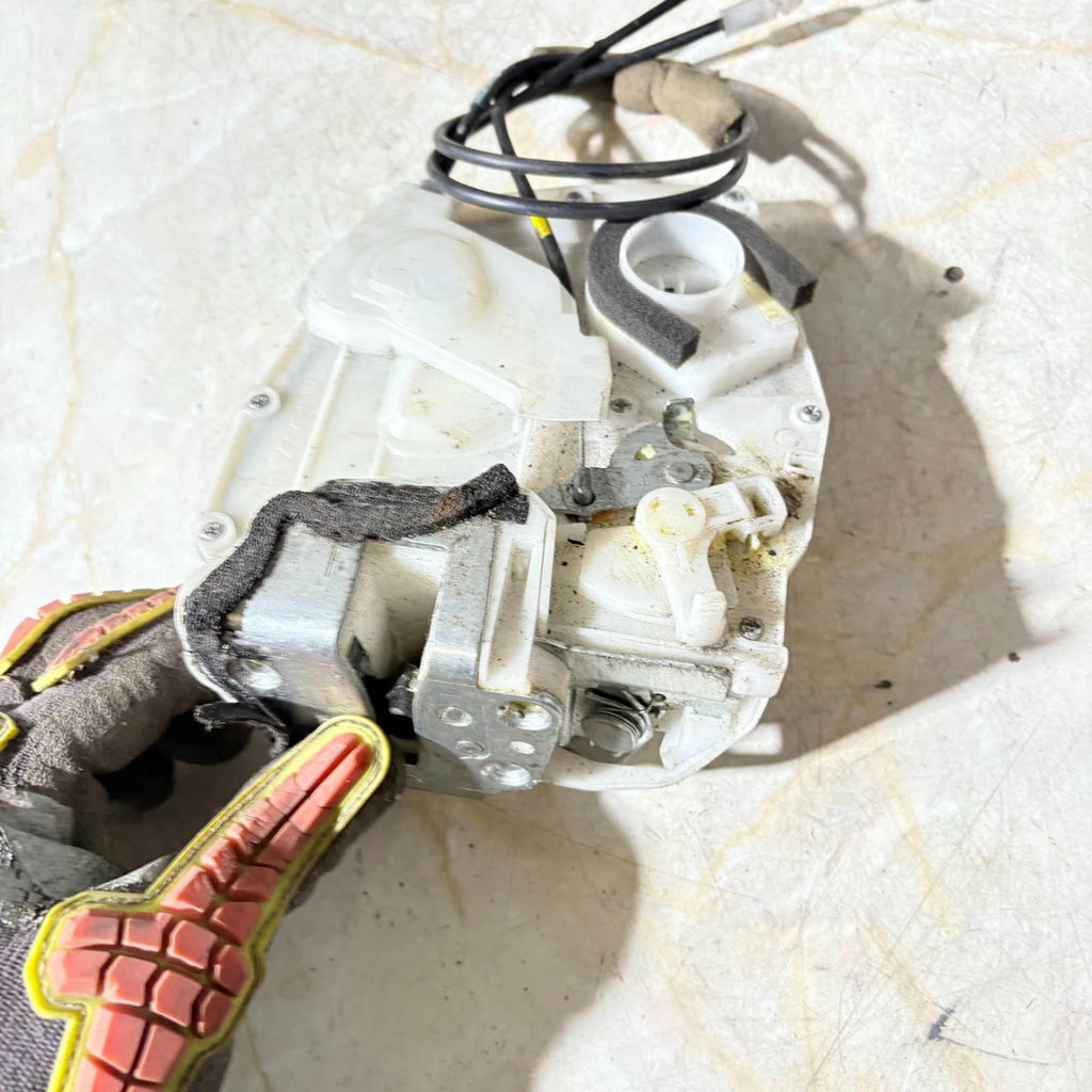 Suzuki Swift 1995-2003 Rear Left NSR Door Lock Latch Actuator