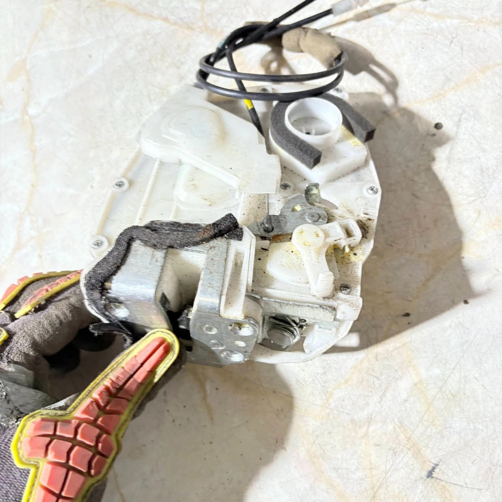 Suzuki Swift 1995-2003 Rear Left NSR Door Lock Latch Actuator