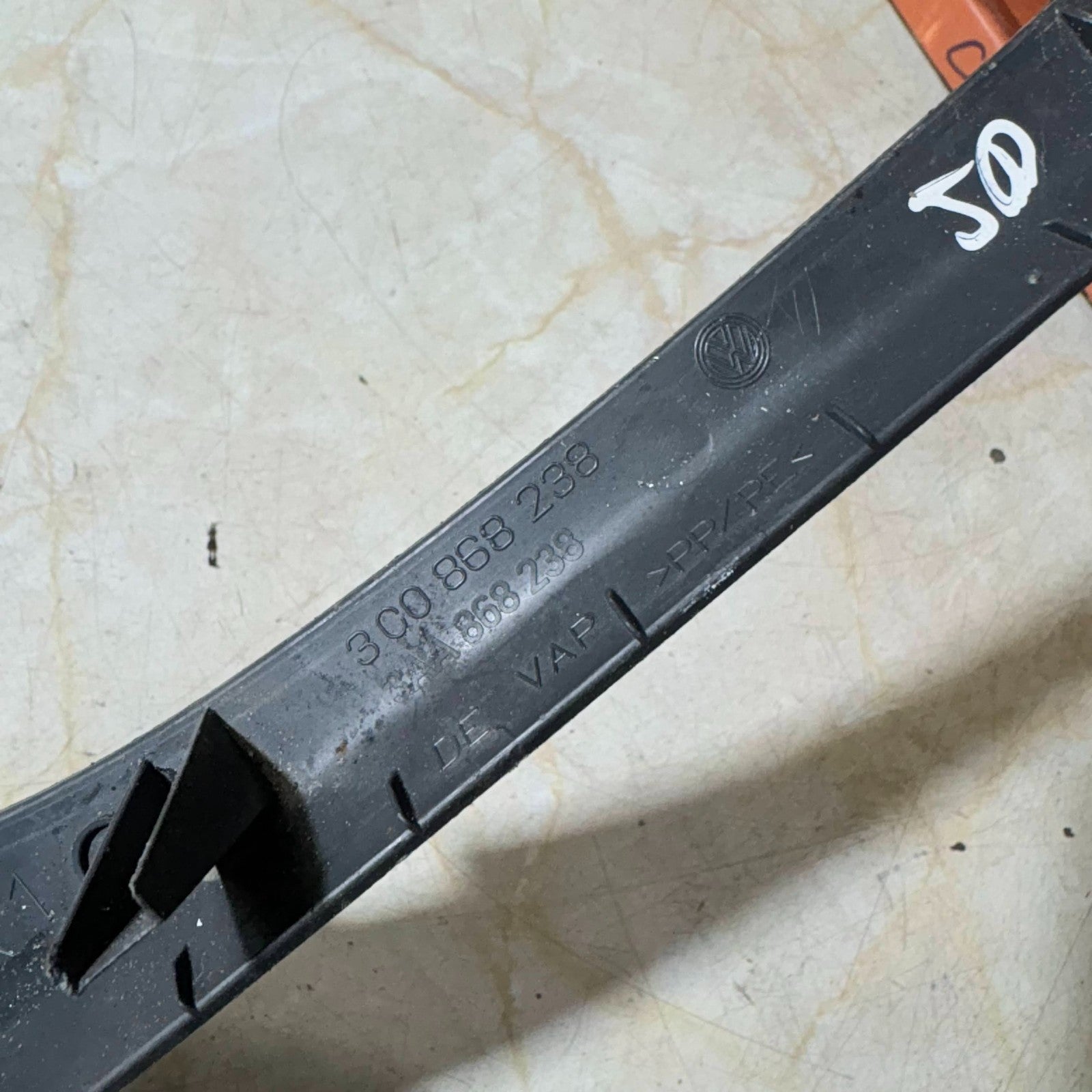 VW PASSAT 2005-2010 LOWER A PILLAR COVER DOOR PANEL DRIVERS SIDE 3C0868238