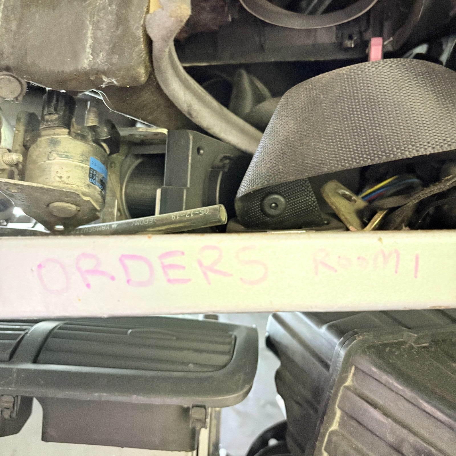 Mazda 6 GG/GY 2002-2007 Steering Column Upper Cover Shroud Trim GJ6A-60-221