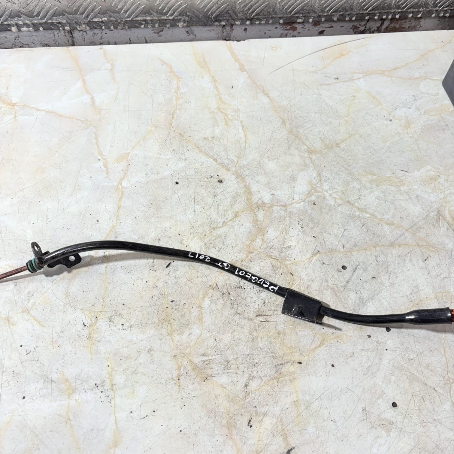 PEUGEOT 308 GT MK2 T9 5DR 2014-2021 2.0 BLUEHDI OIL DIPSTICK GUIDE TUBE