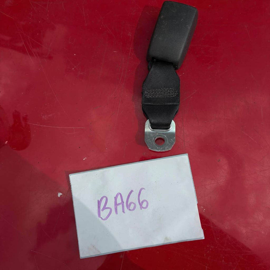 FORD C-MAX MK1 2010 DRIVERS SIDE REAR SEAT BELT BUCKLE E034501