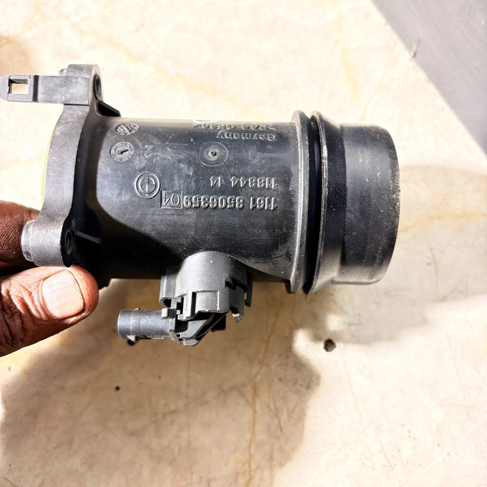 BMW AIR FLOW MASS METER SENSOR 11884414 1161 8506359