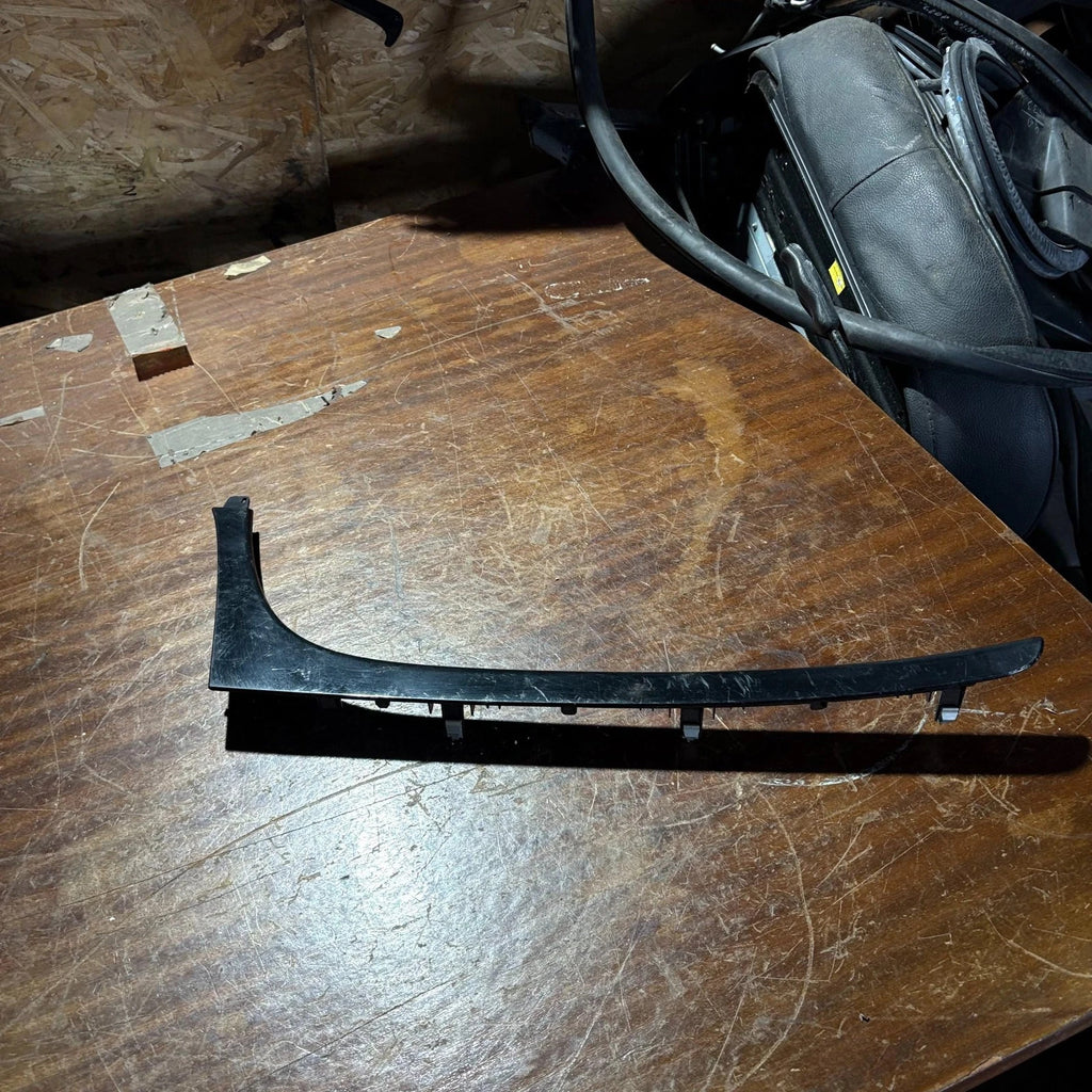 Vauxhall Insignia A SRi Front Left Passenger Dashboard Trim Strip 2008-2017