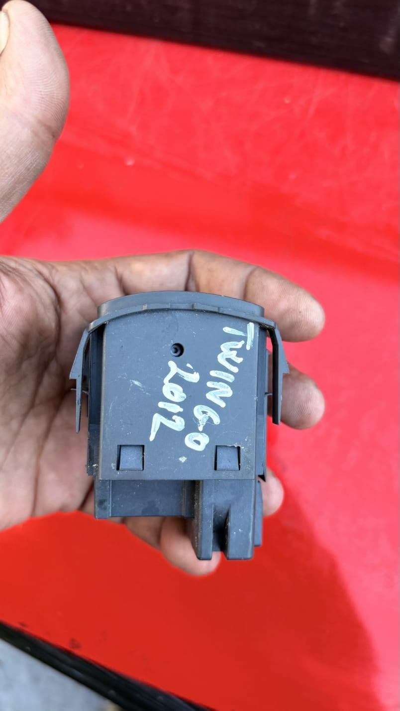 RENAULT TWINGO 2007-2014 HEADLIGHT DASH LIGHT ADJUSTER SWITCH 8200095495D