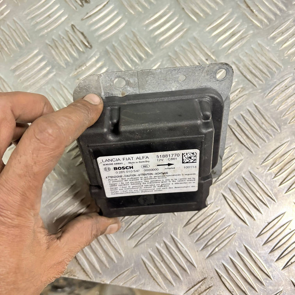 Fiat Doblo 2010 Control unit module 0285010547 IPJ123819