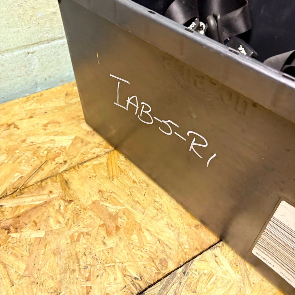 31292072 VOLVO V40 2012-2019 NSR Rear Left Passenger Seat Belt 5 Door