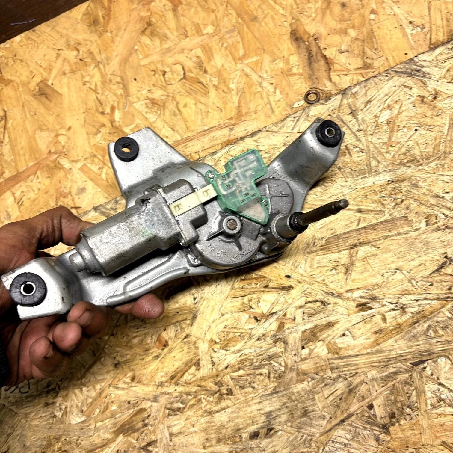 CITROEN C-CROSSER WIPER MOTOR REAR Unknown SUV 1610366880 2007