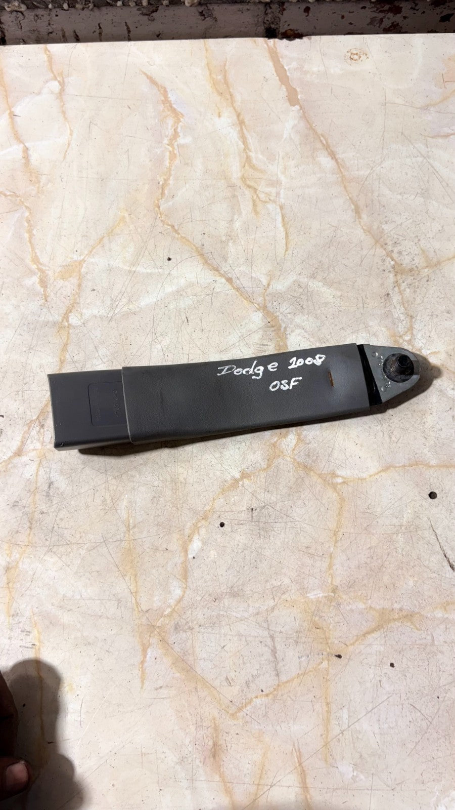 Dodge Caliber Right Driver Offside Front Seat Belt Stalk Buckle 2008 79057072