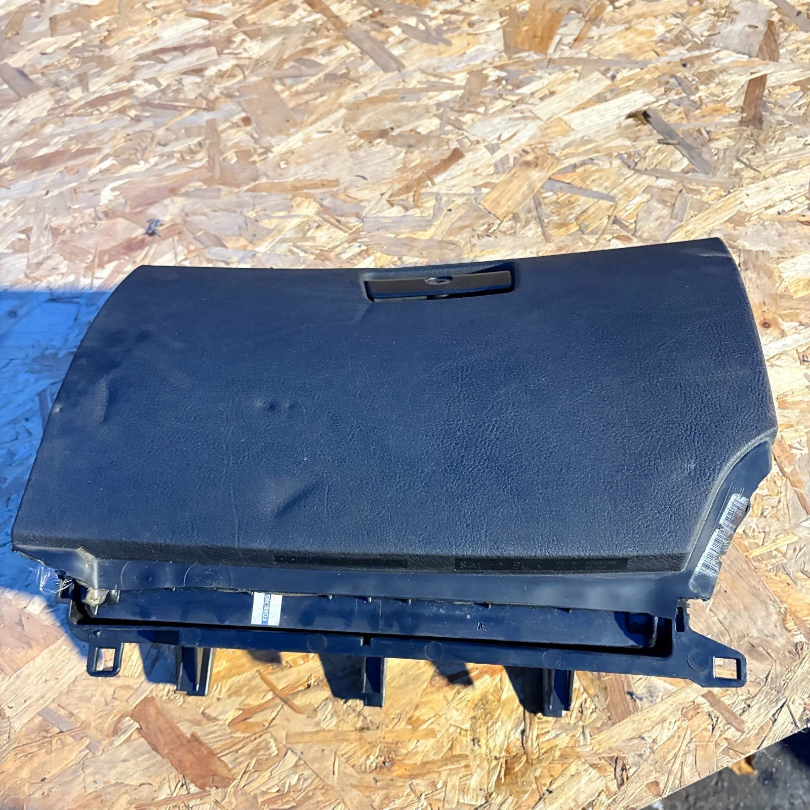 BMW X5 1999-2006 GLOVEBOX 53F0774-10