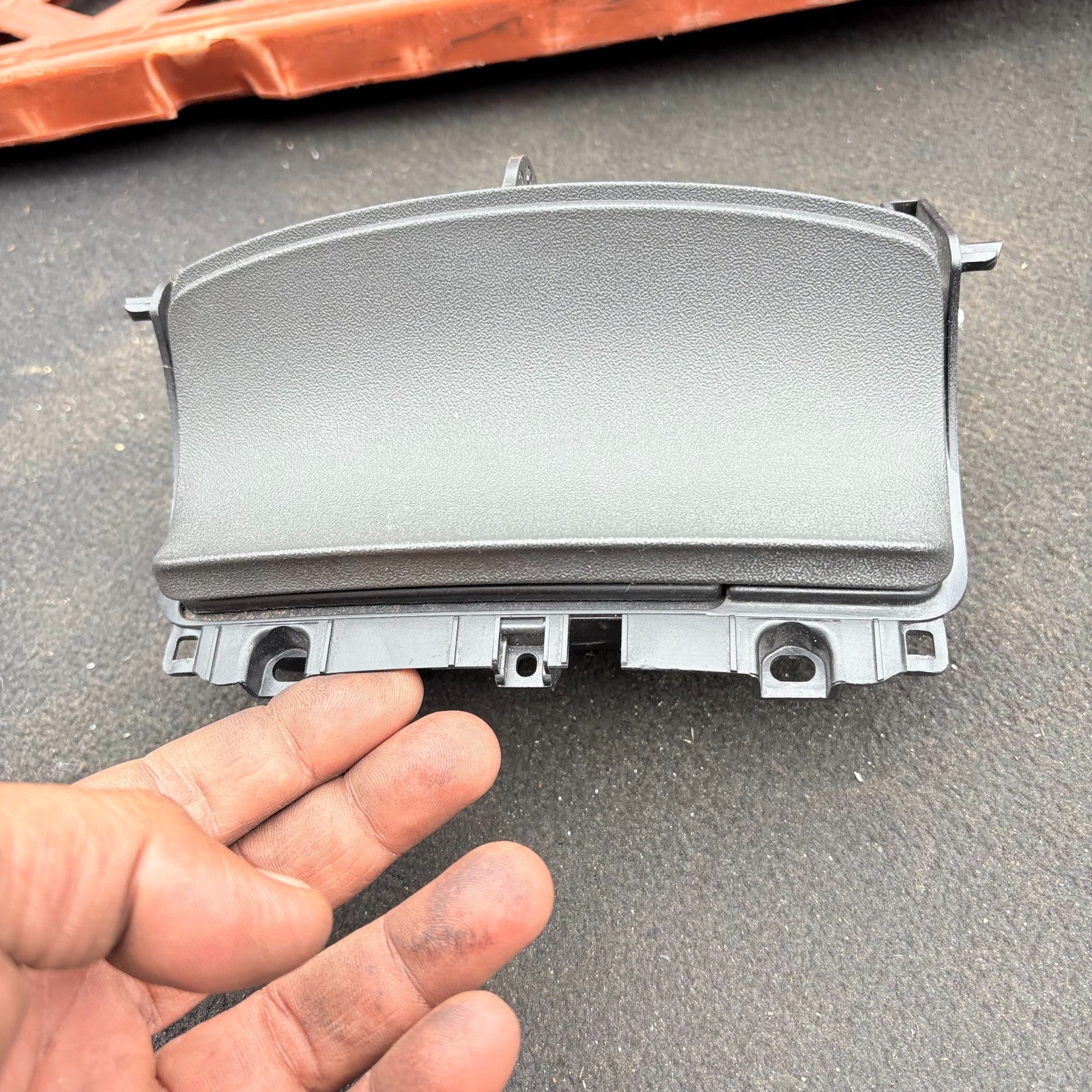 VW Lupo 1998-2005 Front Dash Ashtray Cigarette Lighter Coin Holder
