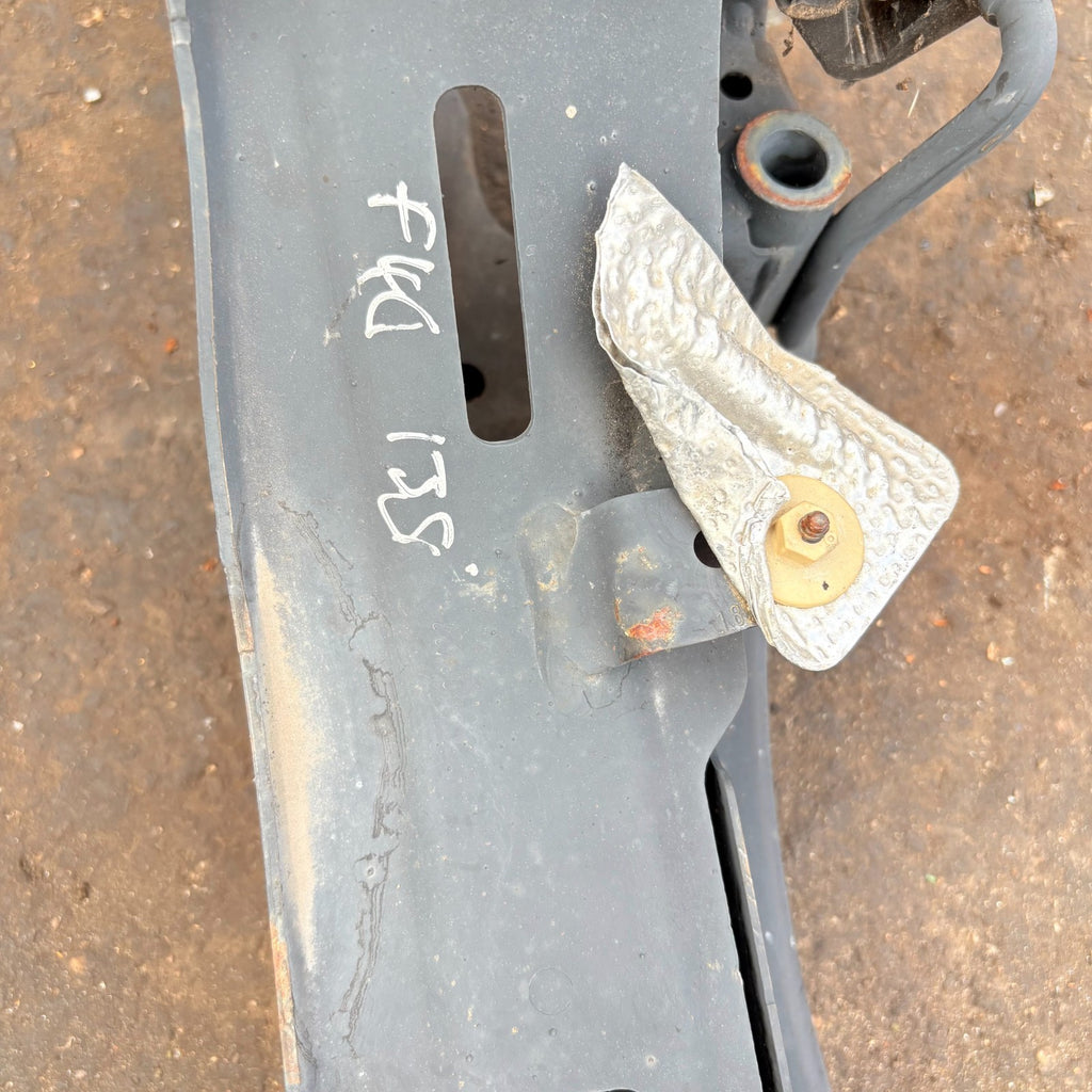 BMW 135i E82 Rear Axle Carrier Subframe 2007-2013 6883011