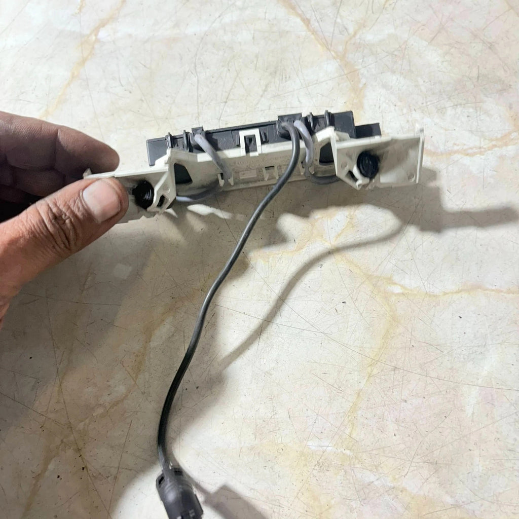 Audi A4 A5 Roof Alarm Movement Sensor 8K0951177