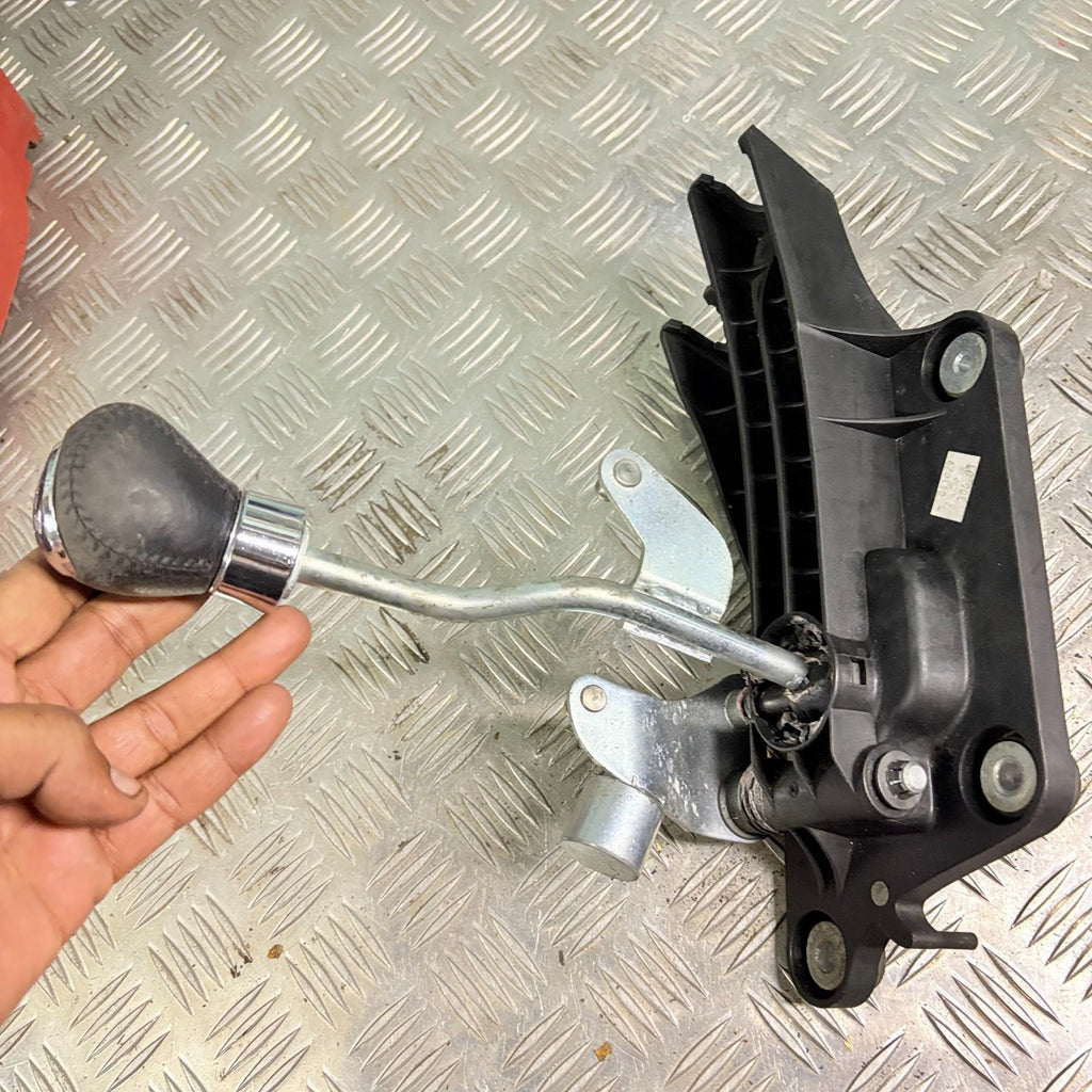 Mazda 3 BK 2003-2009 Petrol 5 Speed Manual Gear Selector Shifter BP4K-46-100C