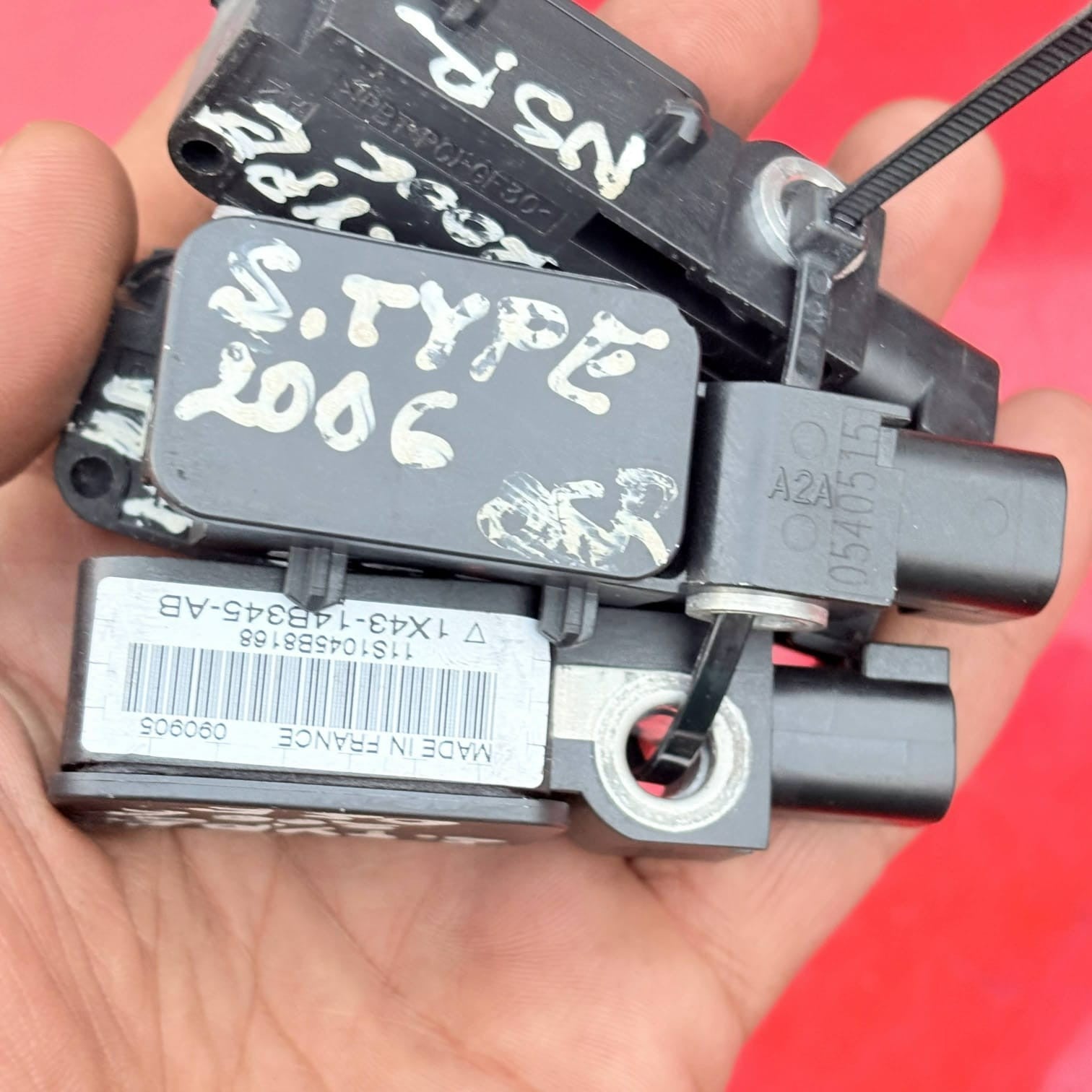 JAGUAR X TYPE X409 01-10 CRASH SENSOR 1X4314B345AB 2006 Seat 4