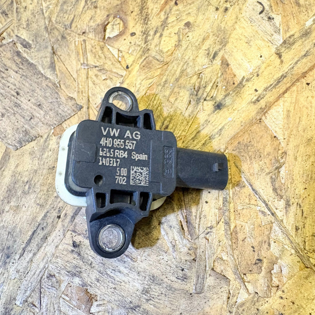 Volkswagen Polo 6R 6C 2009-2017 Airbag Side Impact Crash Sensor Door 4H0955557