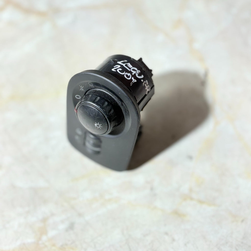 SEAT LEON MK2 2005-2012 HEADLIGHT SWITCH CONTROL 1P2 941 431 B