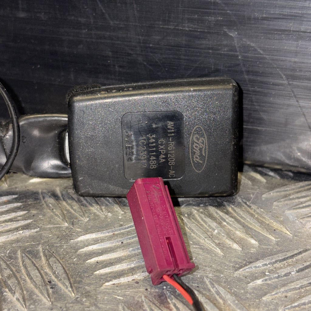 Ford B Max 2014 Front Passenger Side Seat Buckle Stalk AV11R61208AC