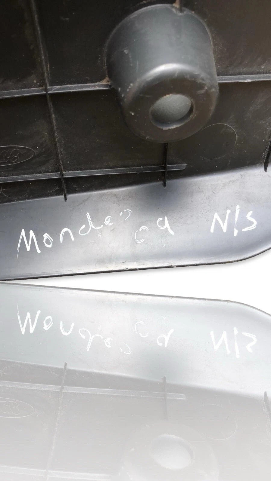 FORD MONDEO MK4 10-14 DRIVER RIGHT CENTRE CONSOLE FOOTWELL TRIM 7S71A046B27B