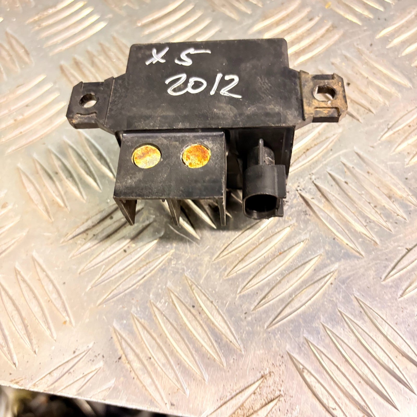 BMW X5 2012 Start Relay Starter Relay 7661503 Starter Engine