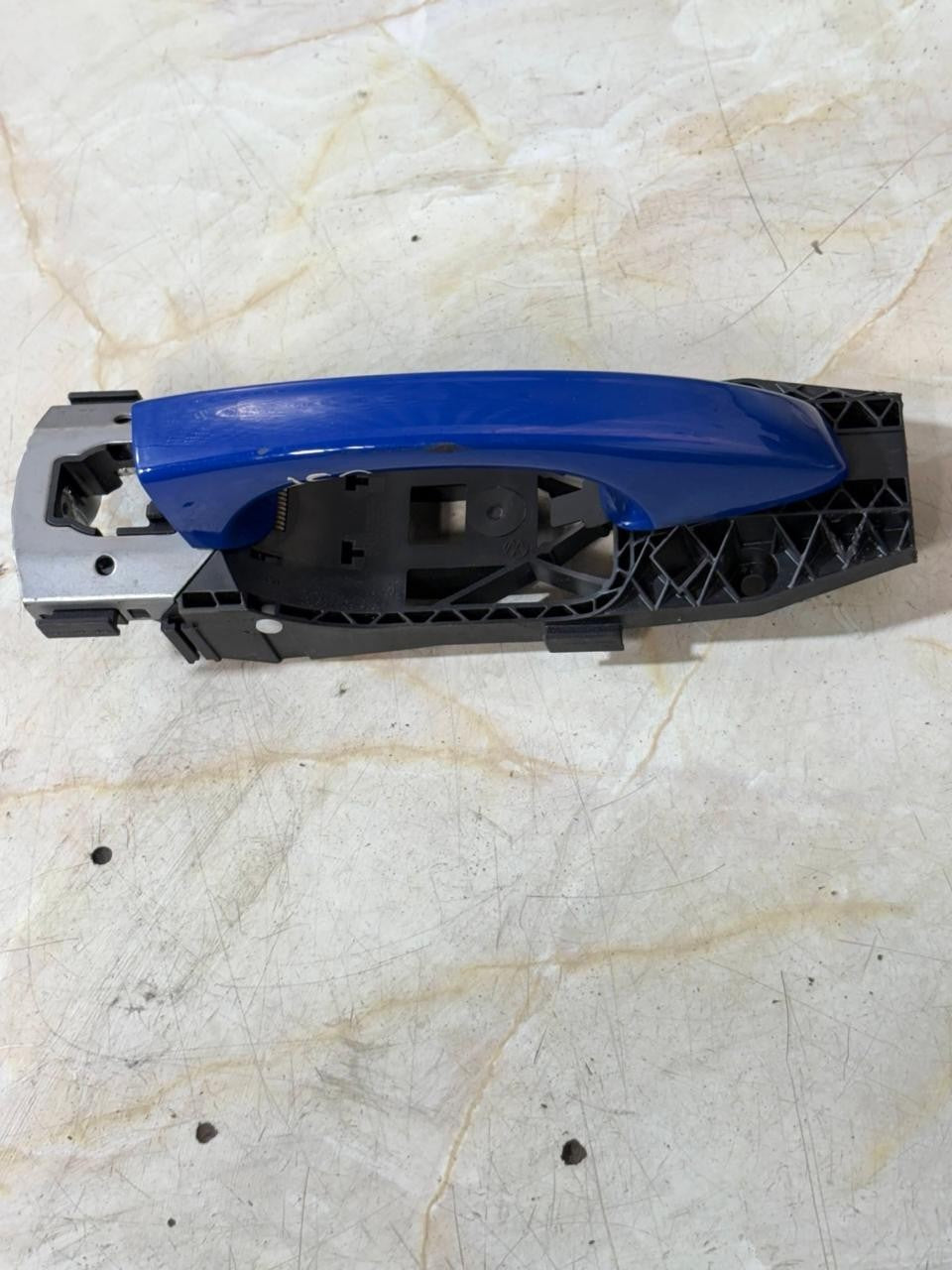SKODA OCTAVIA MK3 DOOR HANDLE OFF SIDE FRONT 2020