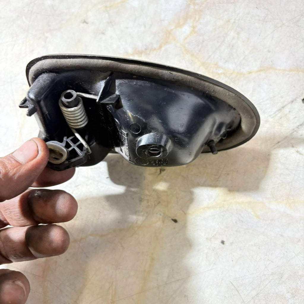 REANULT MASTER INNER DOOR HANDLE O/S DRIVERS Front 7700830079 / 91127101