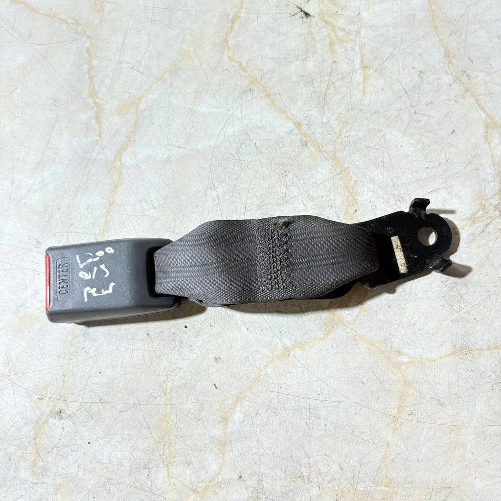 Kia Sorento XM Mk2 2010-2012 Rear Centre Seat Belt Buckle Receiver Stalk 5DR