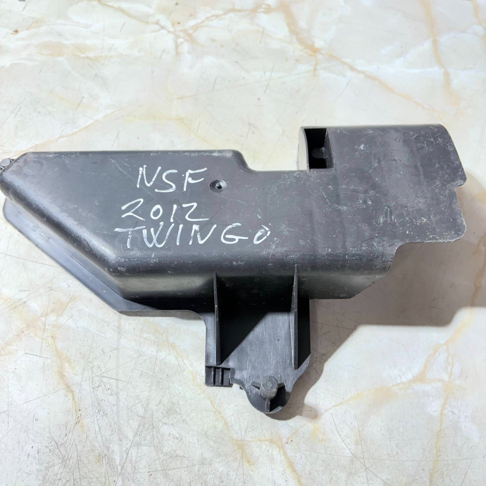 Left Front Engine Carter Renault Twingo II 2011-2014 8200488355B