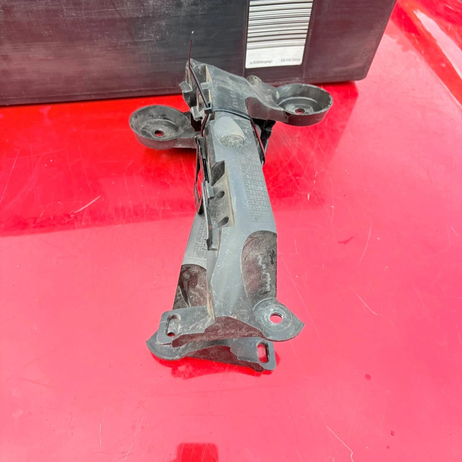 CITROEN DS3 O/S/R REAR Front BUMPER BRACKET 09683742980 2PC