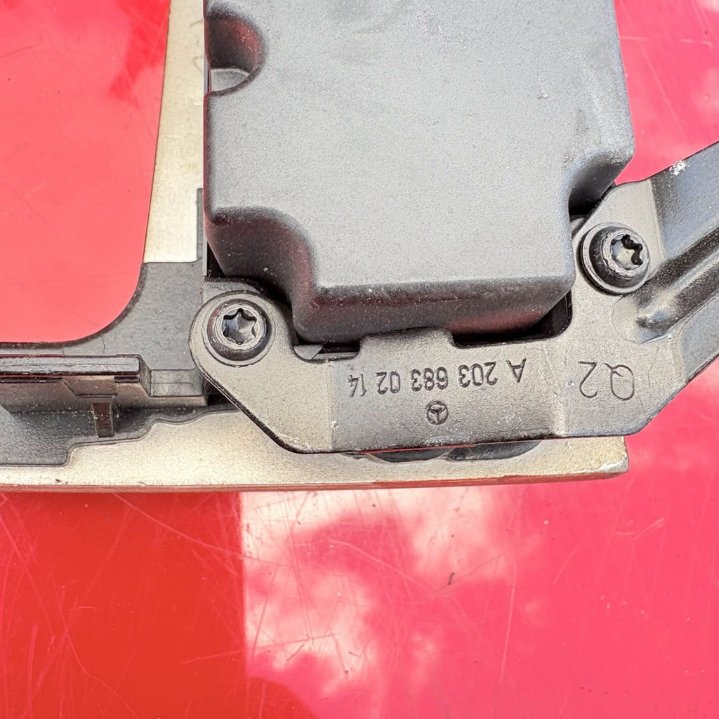Mercedes Benz C-Class W203 C280 switch warning indicator switch bar A2036804639