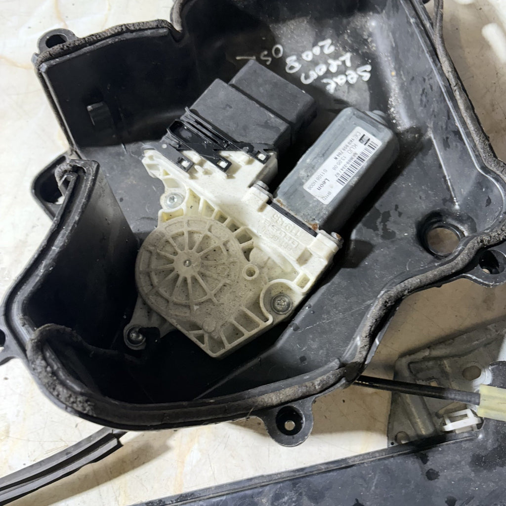 Seat Leon 1P 2005-2012 Rear Right Electric Window Motor Regulator 1K0959704N