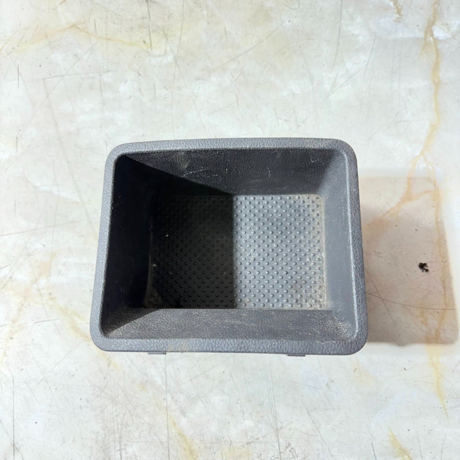 SKODA RAPID CENTRE CONSOLE STORAGE BOX 5JA858373 2012-2023