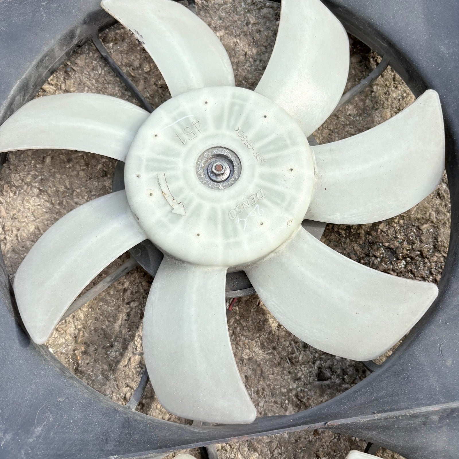 Toyota Corolla E12 NDE120 1.4 D-4D Radiator Cooling Fan 2004-2007 16363-0G050