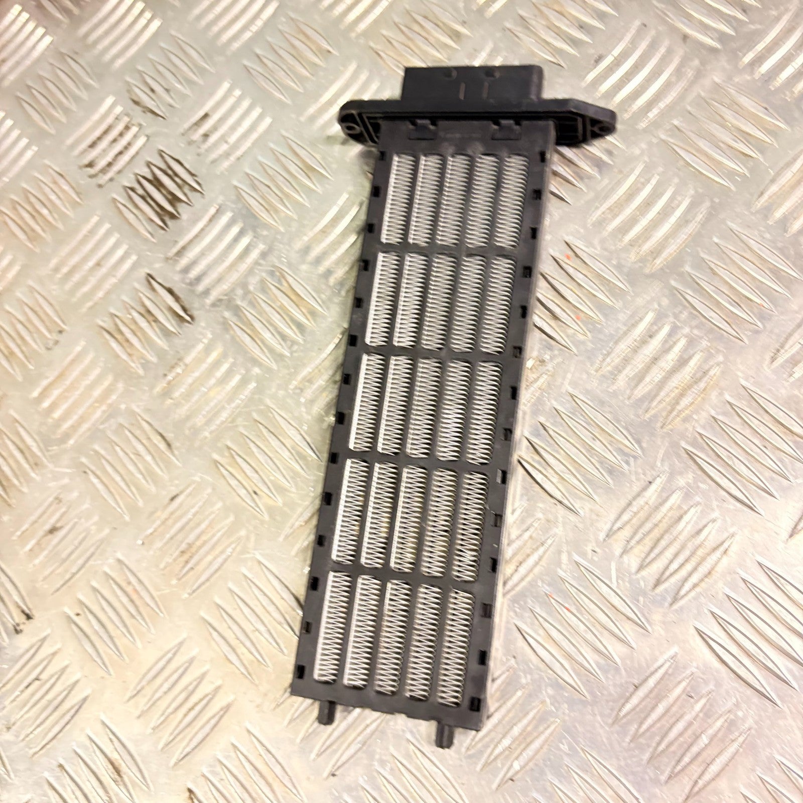 DODGE 2006 ELECTRIC AUXILIARY HEATER RADIATOR MATRIX AA0134100350