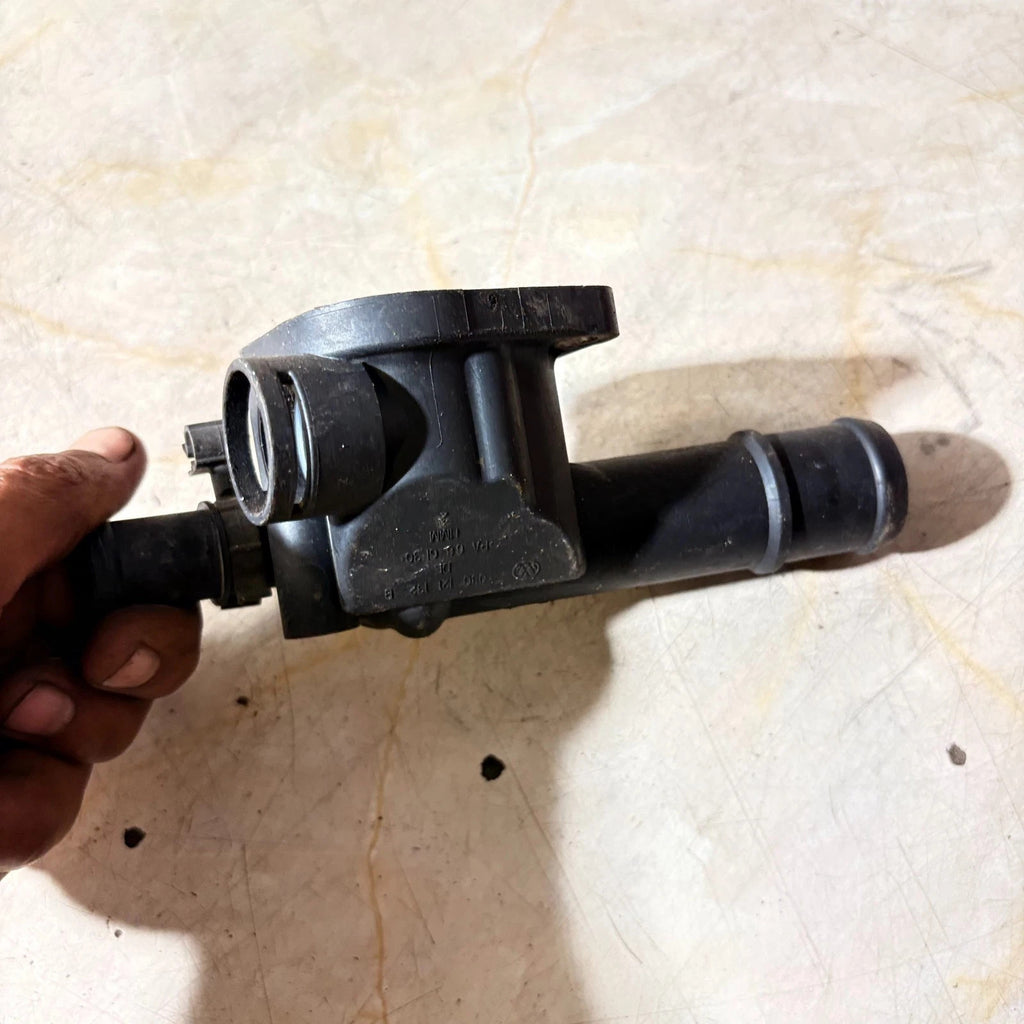 Seat Leon 2005-2012 Cylinder Water Housing 03G 121 132 B