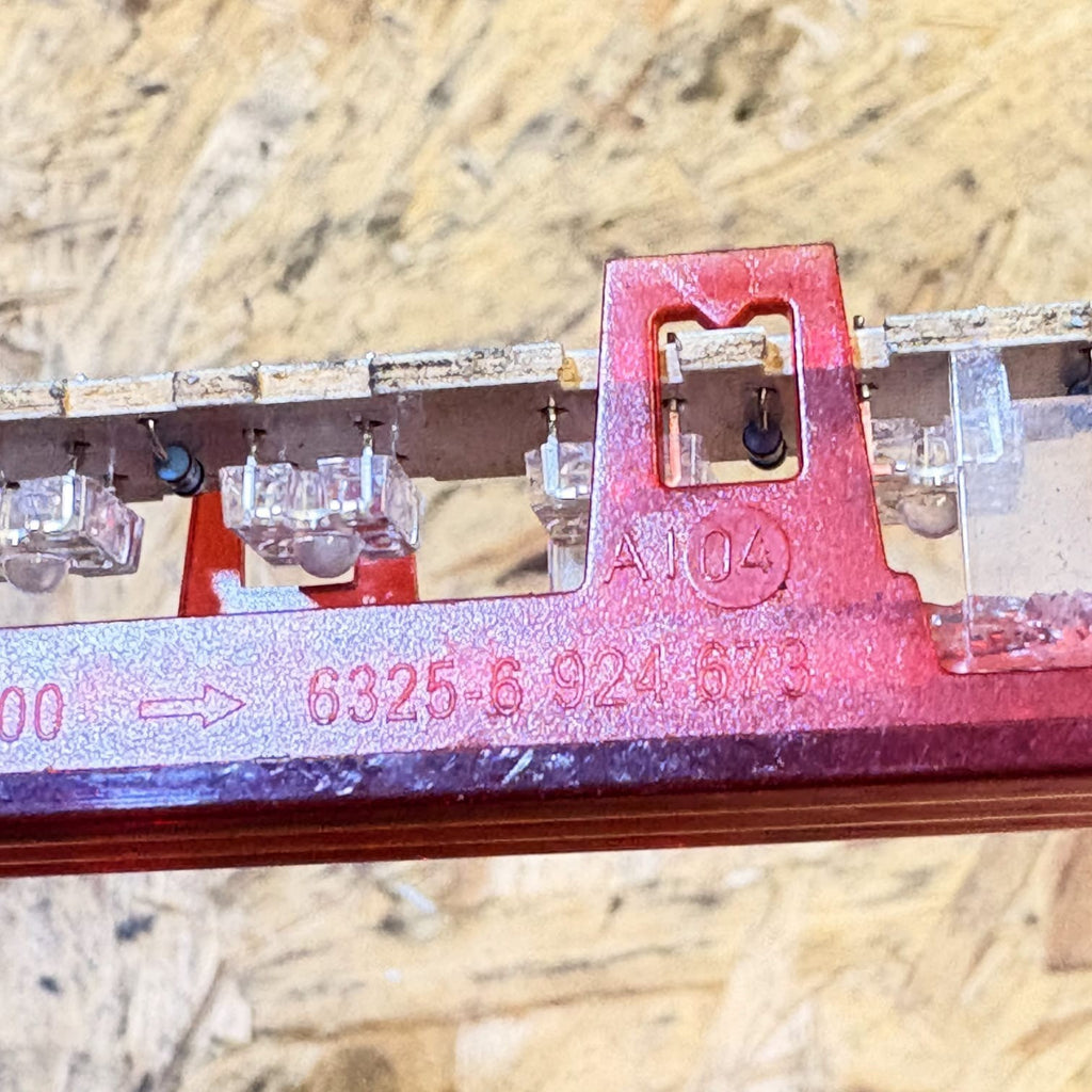 BMW 1 SERIES E81 120 REAR STOP LIGHT 2DA008957 2DA008957-00 63256924673