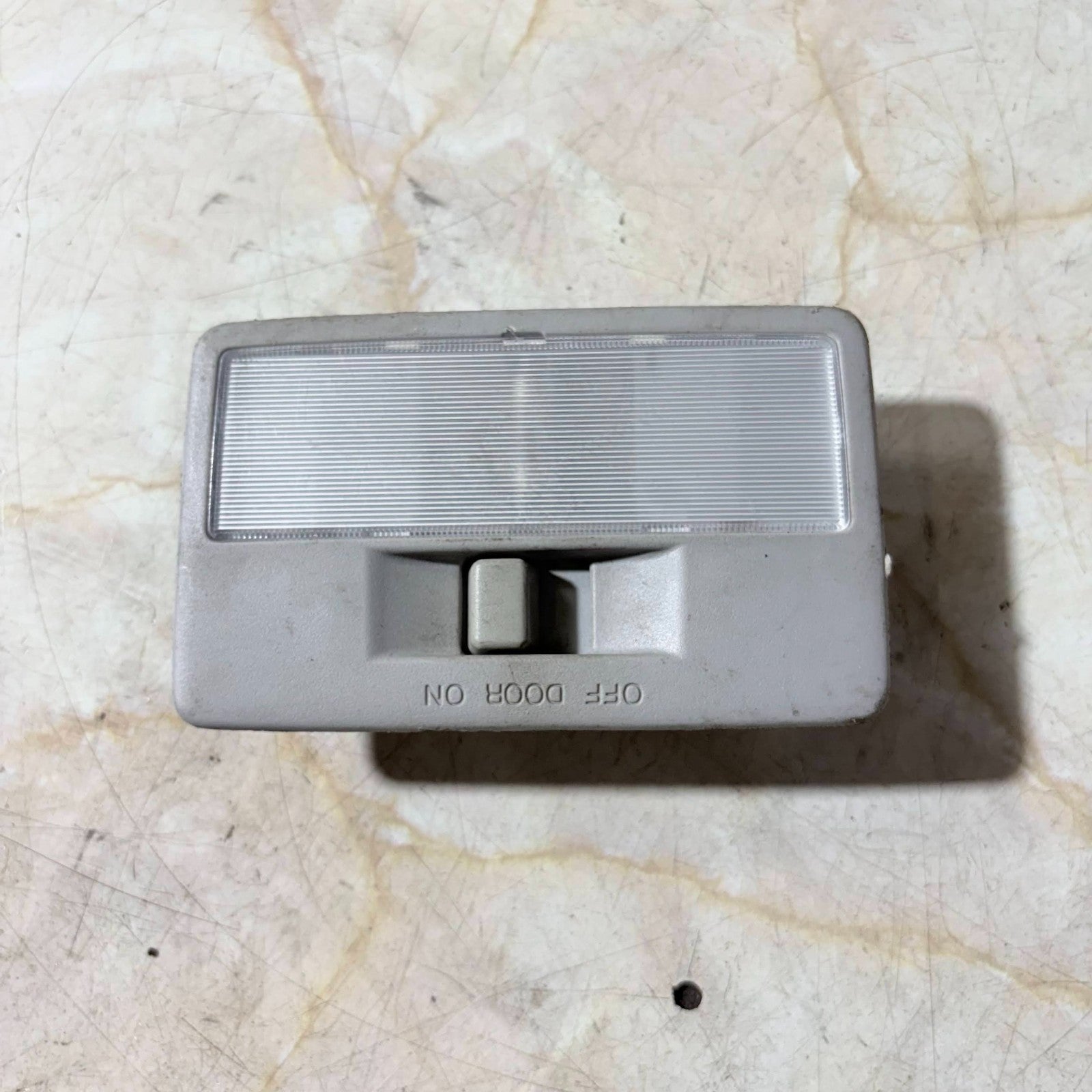 Mazda Rx 2003-2012 Rear Interior Reading Light Middle