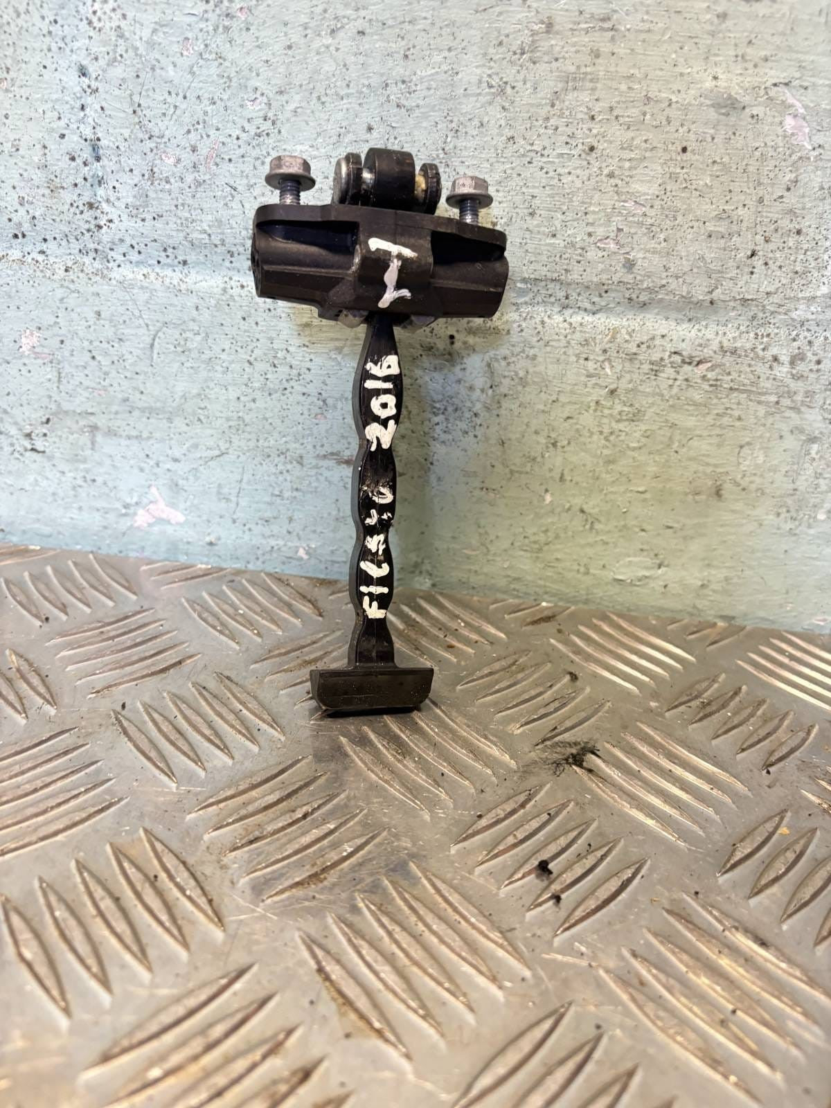 FORD FIESTA 2016-Front Right Door Check Strap