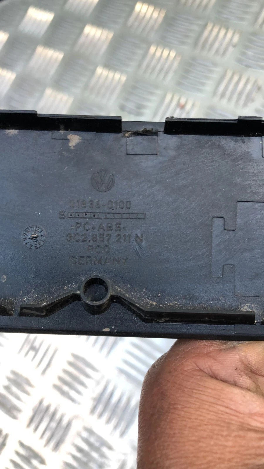 VW Passat 3C B6 Interior Trim Plastic 3C2857211