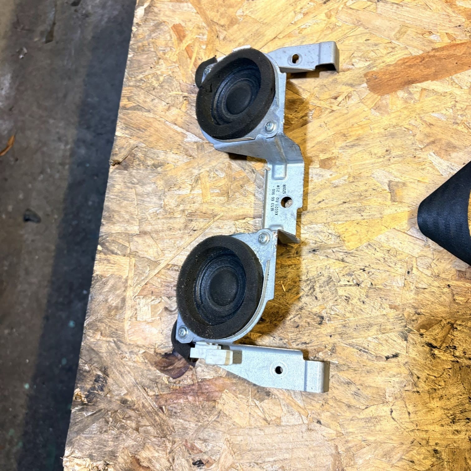 Mazda MX5 MK3 1.8 & 2.0 REAR Speakers NE5366960 2005