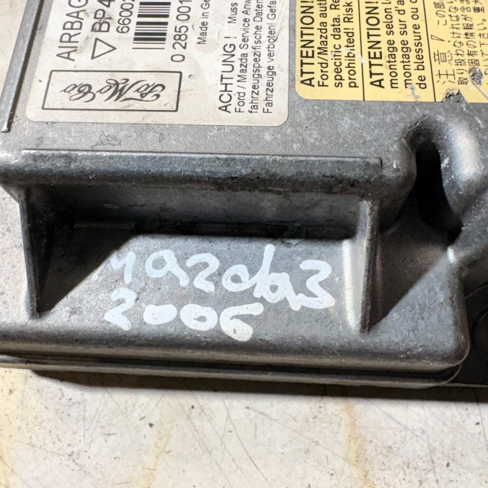 2006 MAZDA 3 AIRBAG CONTROL MODULE BP4M57K30