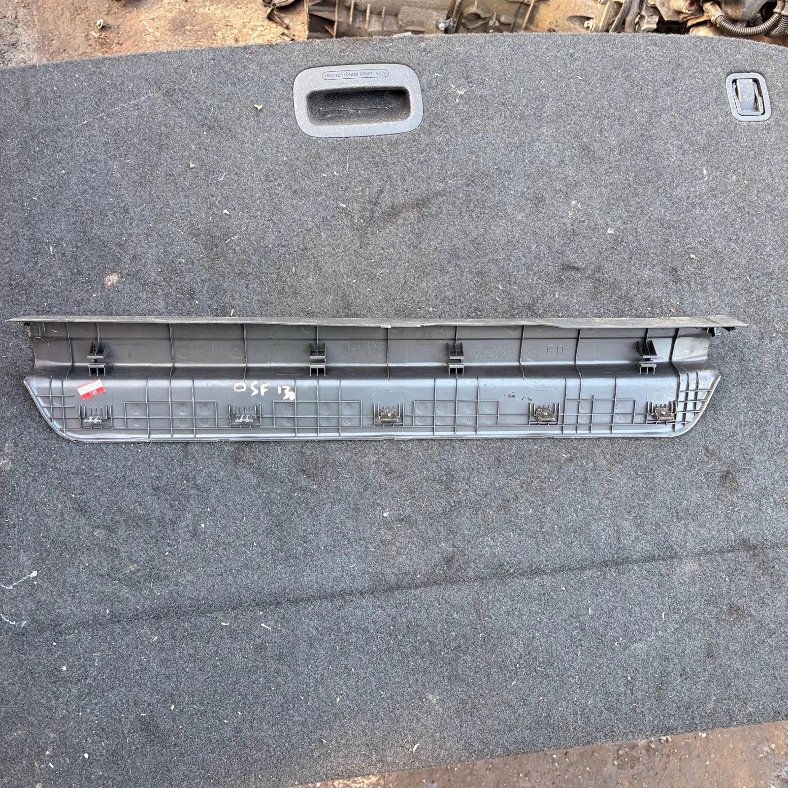 Hyundai i30 FD 07-12 Front Right Offside OSF Door Sill Scuff Plate 85880-2L000