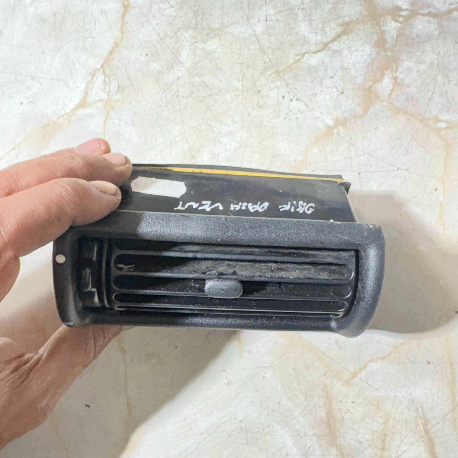 Land Rover Freelander 1 Right Dash Air Vent Smokestone MWC4078WQL L314 2002-2003