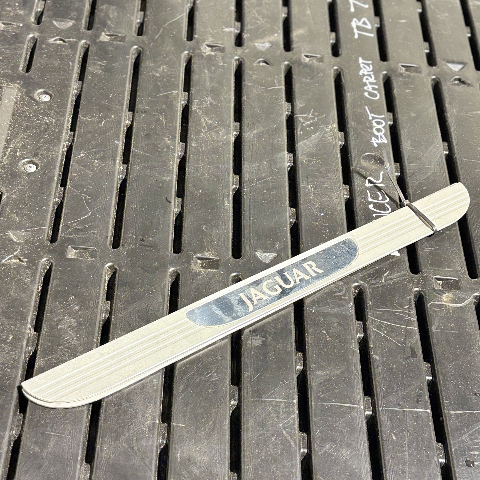 Jaguar XJ 2005-2007 Rear Side Door Step Plate Trim