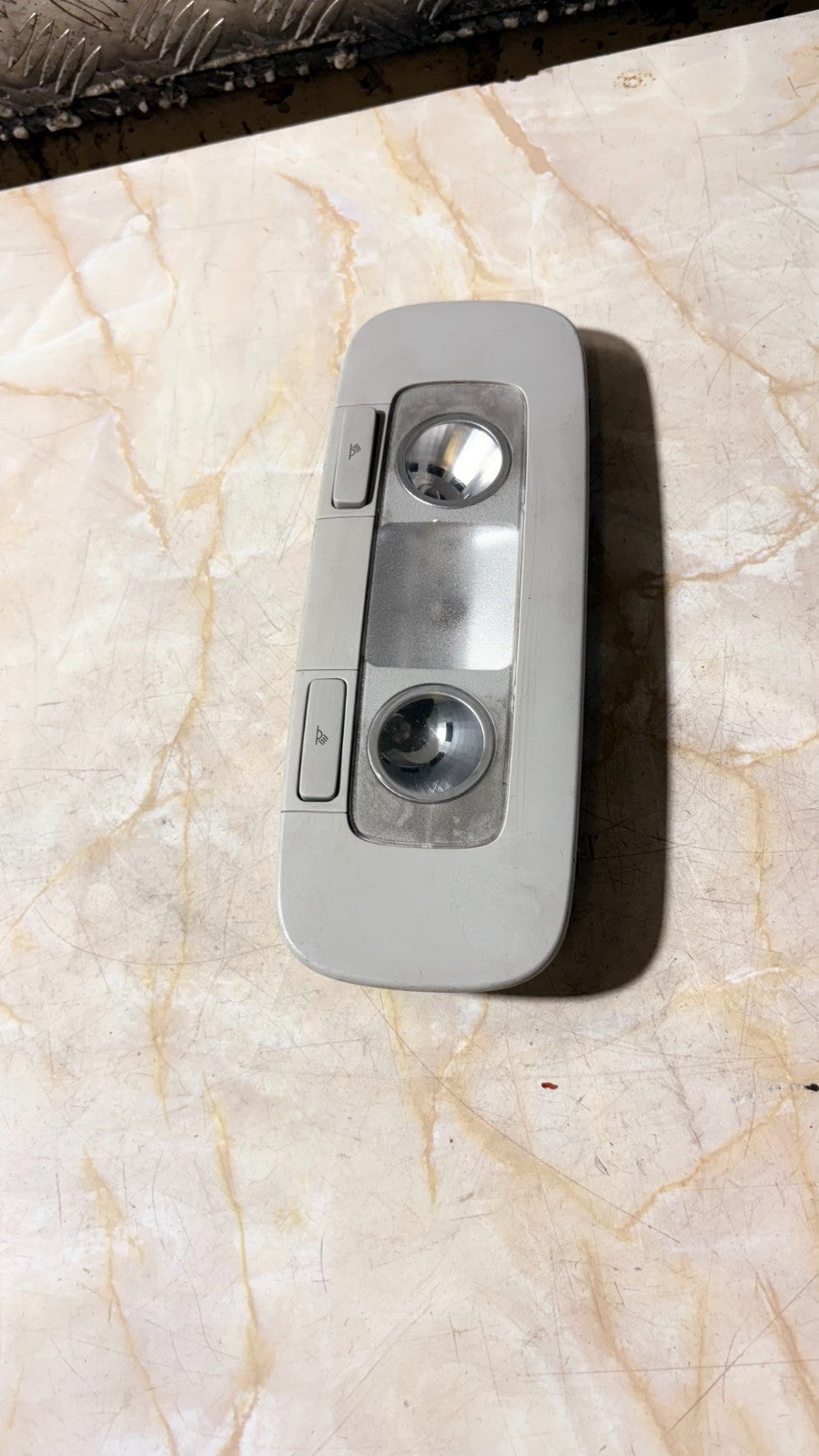VOLKSWAGEN GOLF GT 2007 INTERIOR LIGHT MIDDLE REAR 1KO947-291