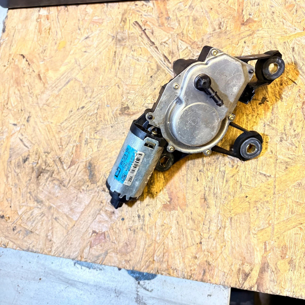 FORD TORNEO 2004 REAR LEFT WIPER MOTOR 404737C 2T14-17W401-AC